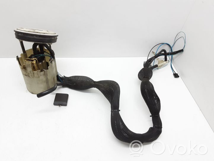 Mercedes-Benz CLS C219 Pompa carburante immersa A2114701694