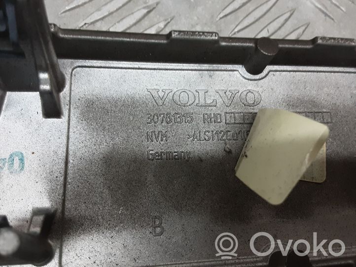 Volvo XC70 Dash center air vent grill 30781315