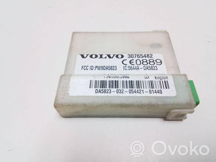 Volvo XC70 Boîtier module alarme 30765482