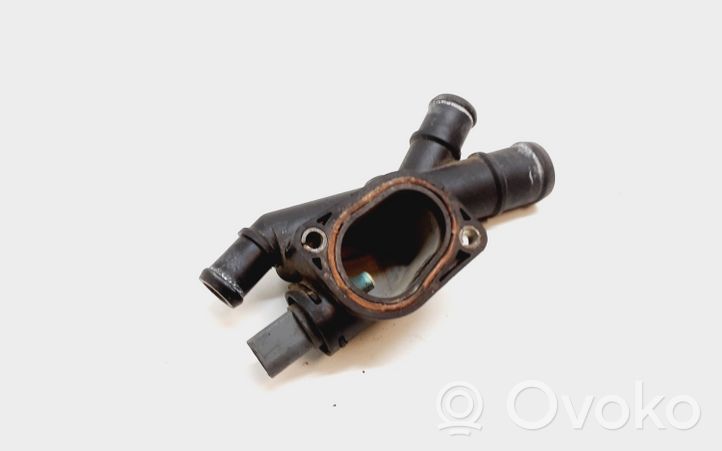 Volkswagen Touran II Thermostat/thermostat housing 03L121132Q