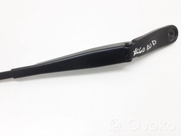 Volvo XC60 Front wiper blade arm 30753526