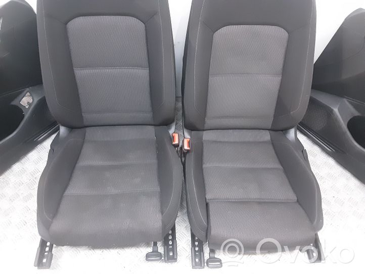 Volkswagen PASSAT B8 Interior set 3G0