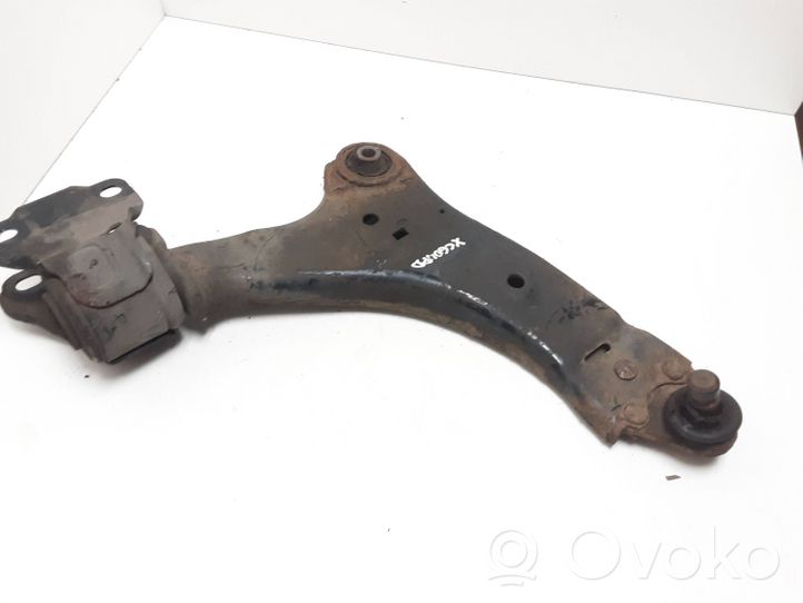 Volvo XC60 Front lower control arm/wishbone 8G9N3A053A