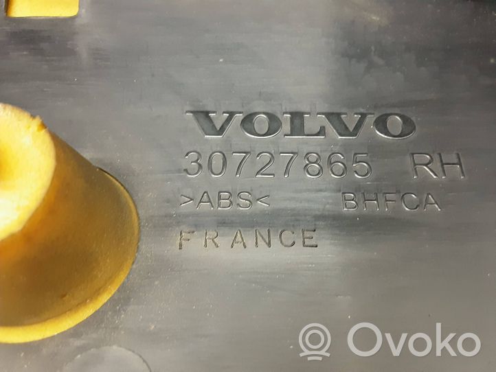 Volvo S60 Osłona górna fotela tylnego 30727865