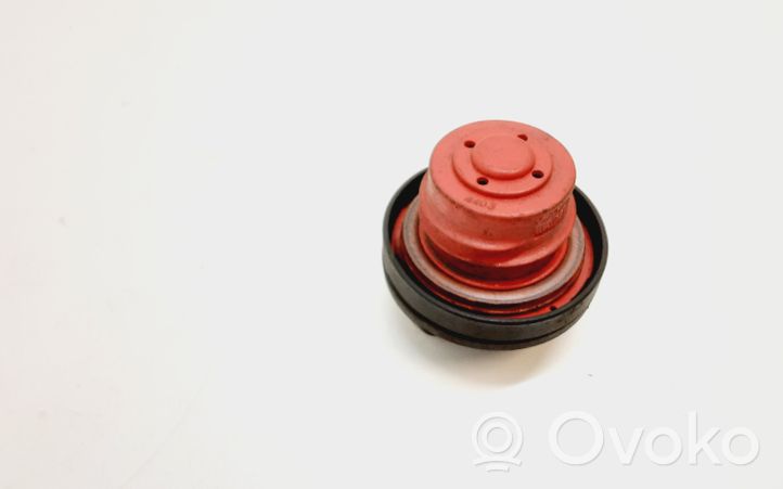 Volvo XC90 Fuel tank filler cap 