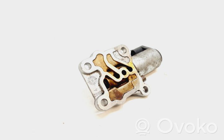 Volvo S60 Camshaft vanos timing valve 8670422