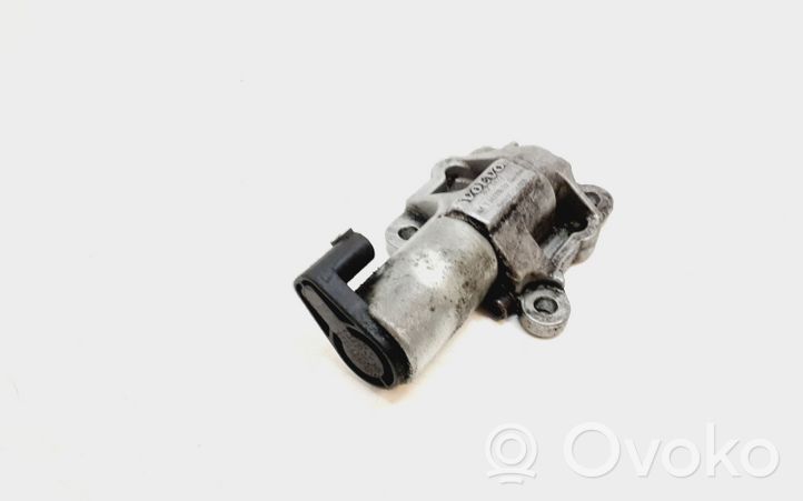 Volvo S60 Camshaft vanos timing valve 8670422