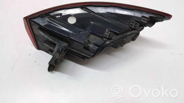 Audi A4 S4 B9 Luci posteriori 8W9945069