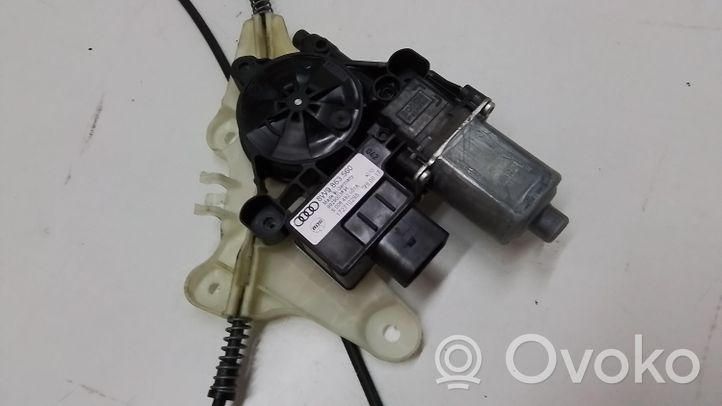 Audi A4 S4 B9 Curtain motor 8W9863560