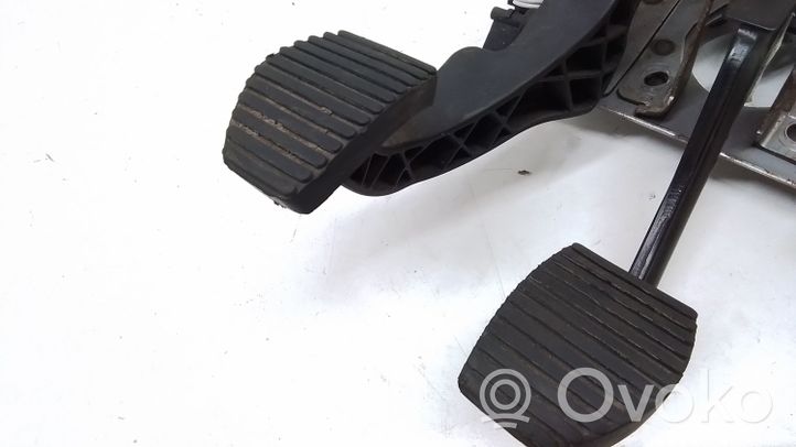 Citroen C4 I Pedal assembly 9684913280