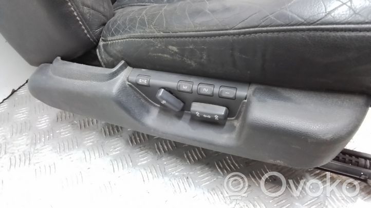 Volvo XC90 Front driver seat, 74.90 € | RRR