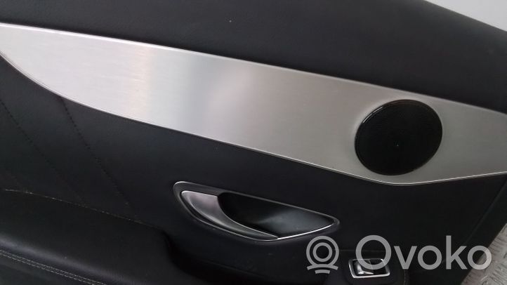 Mercedes-Benz GLC X253 C253 Rivestimento del pannello della portiera posteriore A253