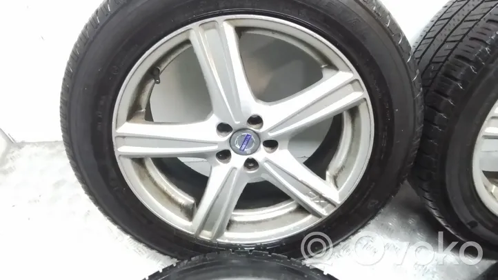 Volvo XC90 R19 alloy rim 30635721