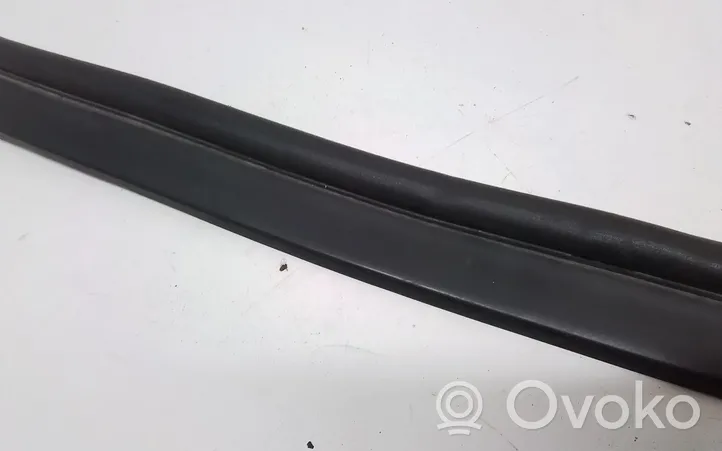 BMW 7 F01 F02 F03 F04 Engine compartment rubber 