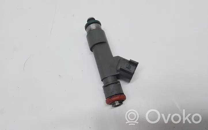 Volvo XC90 Injecteur de carburant 8653608