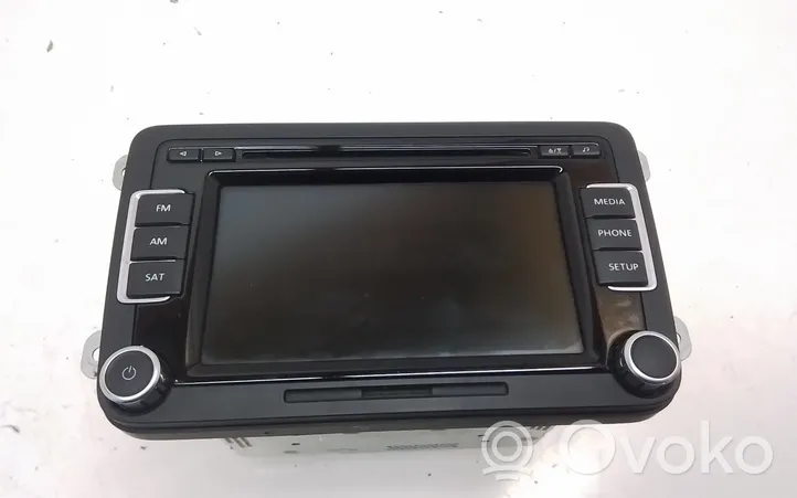 Volkswagen PASSAT B7 USA Radio/CD/DVD/GPS-pääyksikkö 1K0035188F