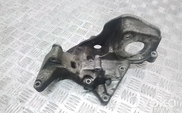 Volvo S60 Support pompe injection à carburant 31401103