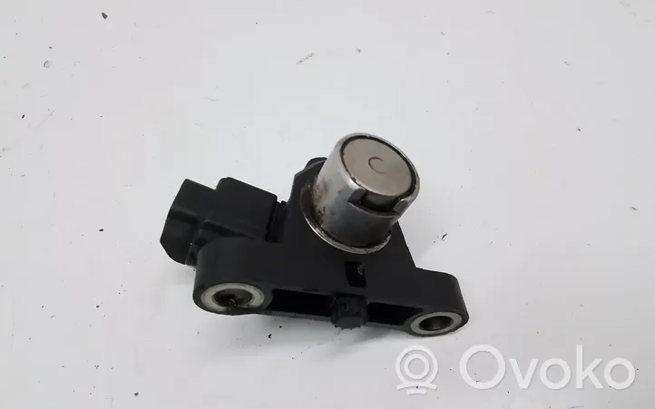 Volvo XC70 Crankshaft speed sensor 30637803