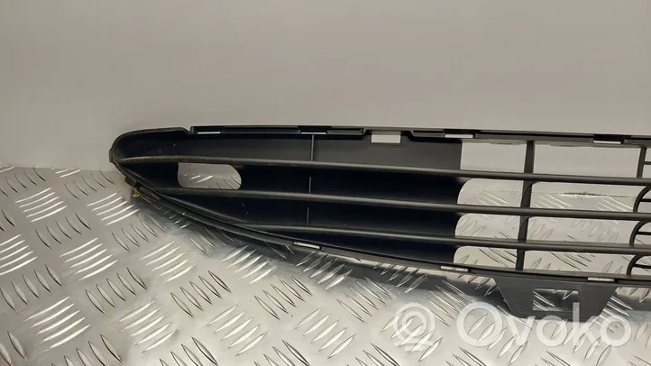 Peugeot 206 Mascherina inferiore del paraurti anteriore 9628579377