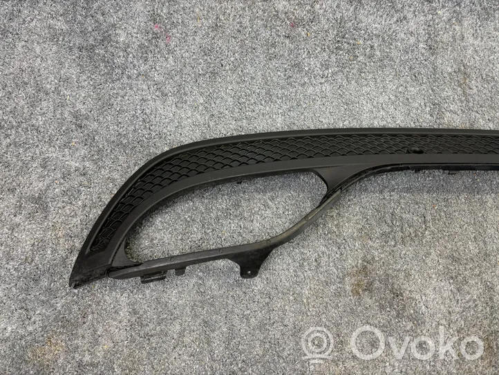 Mercedes-Benz C AMG W205 Moulure inférieure de pare-chocs arrière A2058856238