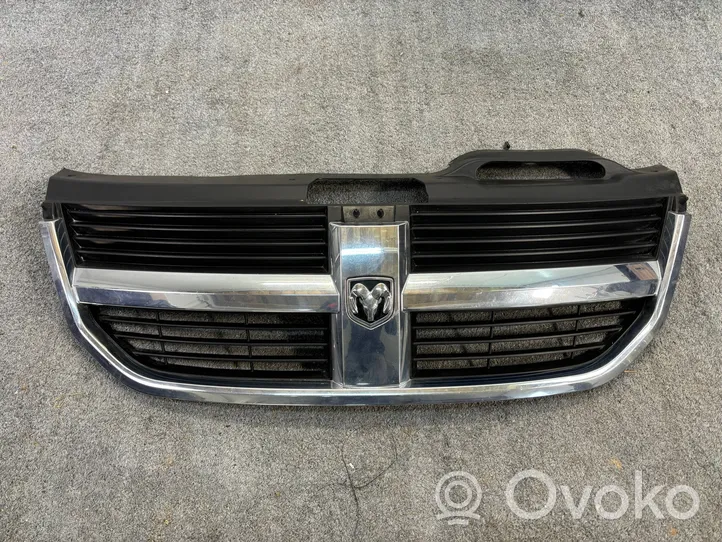 Dodge Journey Atrapa chłodnicy / Grill 1BG84TRMAE