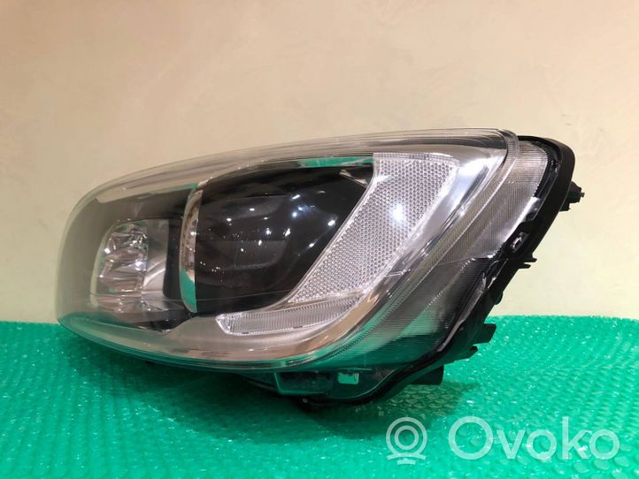 Volvo S60 Headlights/headlamps set 31420261