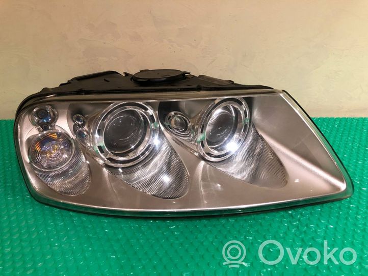 Volkswagen Touareg I Lot de 2 lampes frontales / phare 89307851