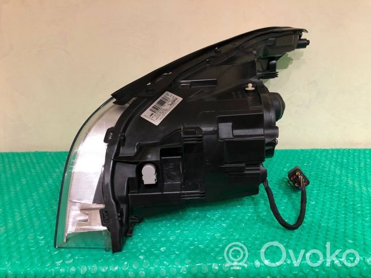 Volvo V60 Lampy przednie / Komplet 31299990