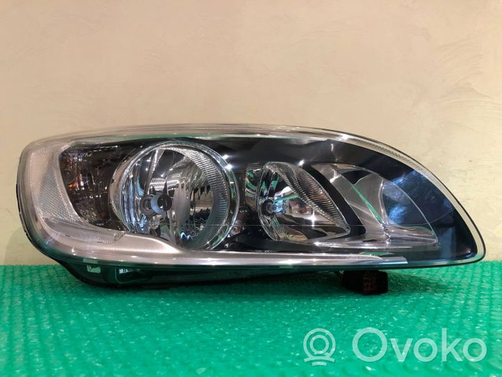 Volvo V60 Lampy przednie / Komplet 31420269