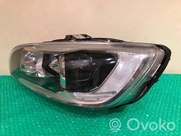 Volvo V60 Lampy przednie / Komplet 31420108