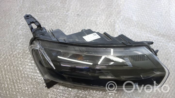 Dacia Spring Faro/fanale 266008993R