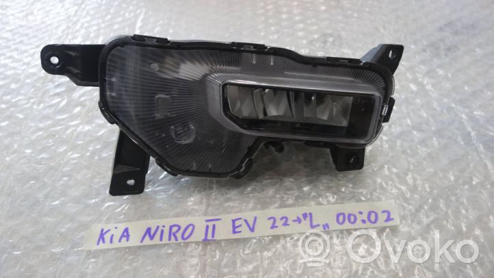 KIA Niro Передняя противотуманная фара 92202-AT