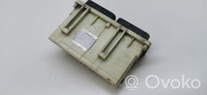 Opel Zafira A Calculateur moteur ECU 15408376