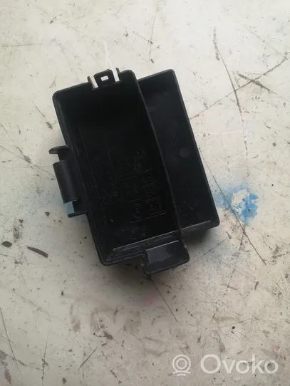 Opel Antara Fuse box cover 