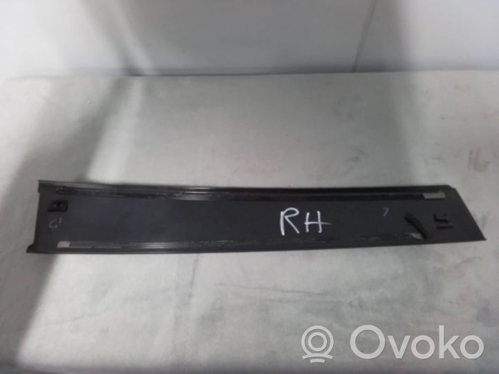 Subaru Outback (BT) Altro elemento di rivestimento sottoporta/montante 63563AN30A