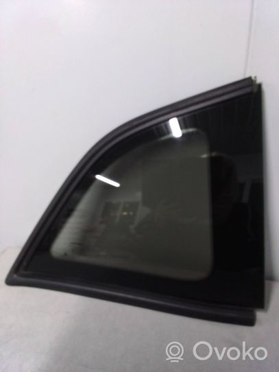 Dodge Challenger Rear side window/glass 68234216AA