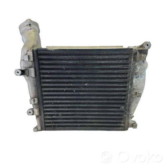 Porsche Cayenne (92A) Chłodnica powietrza doładowującego / Intercooler 7L5145804D