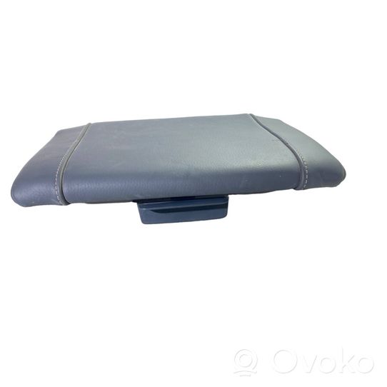 Dodge RAM Rear seat armrest 