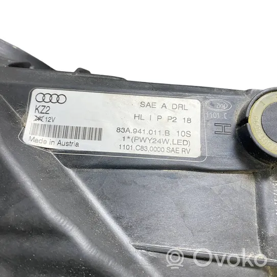 Audi Q3 F3 Lampa przednia 83A941011B