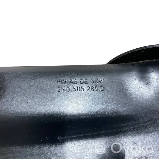 Audi Q3 F3 Taka-apurunko 5Q0505235M