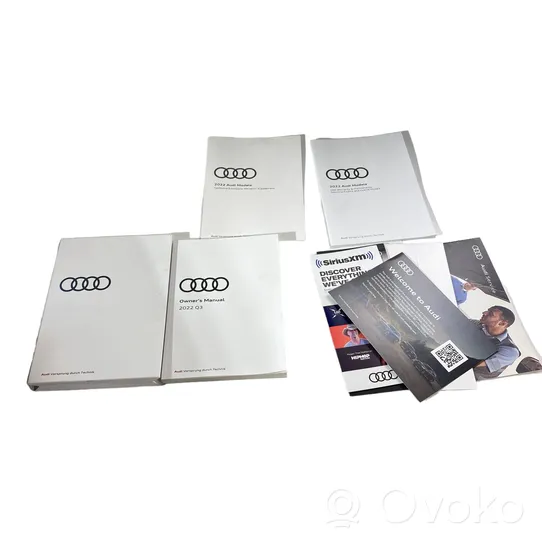 Audi Q3 F3 Vartotojo instrukcija 83A012721BG