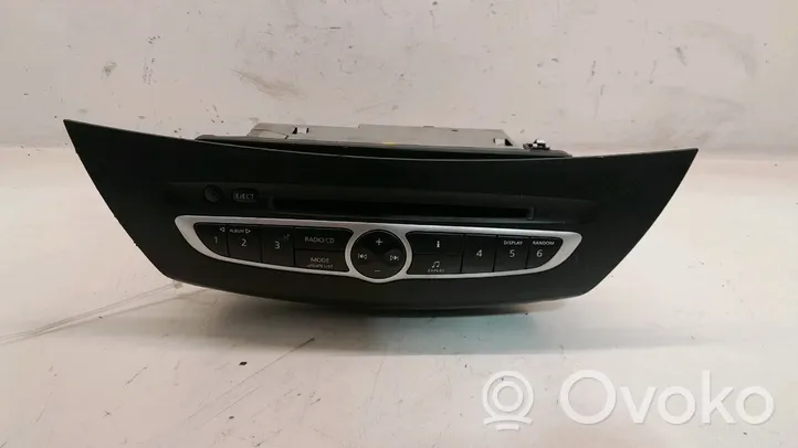 Renault Laguna I Radio/CD/DVD/GPS-pääyksikkö 281150004R