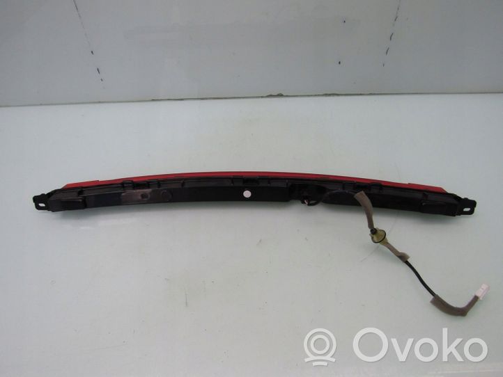 Mazda 3 Luce d’arresto centrale/supplementare B0L551580