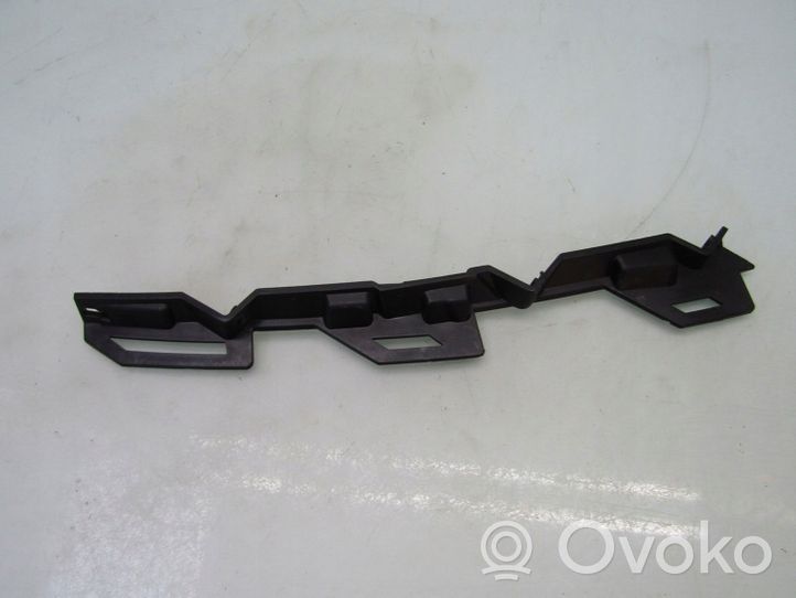 Hyundai Bayon Soporte del parachoques delantero 