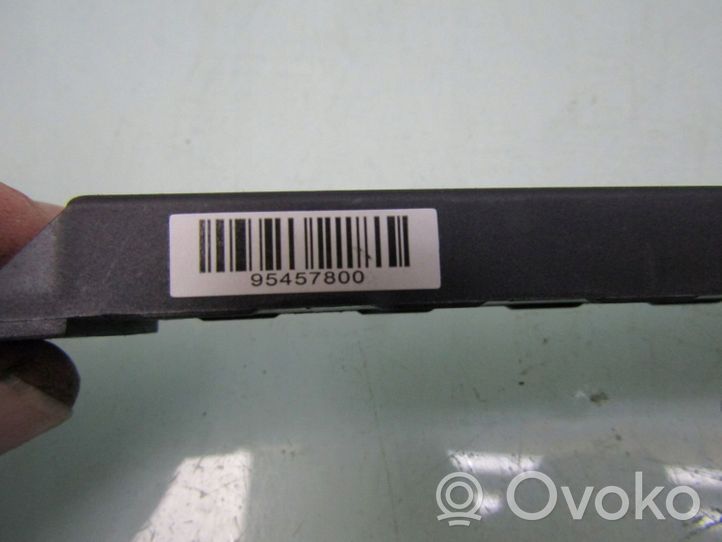 KIA Optima Amplificatore antenna 95420D4100