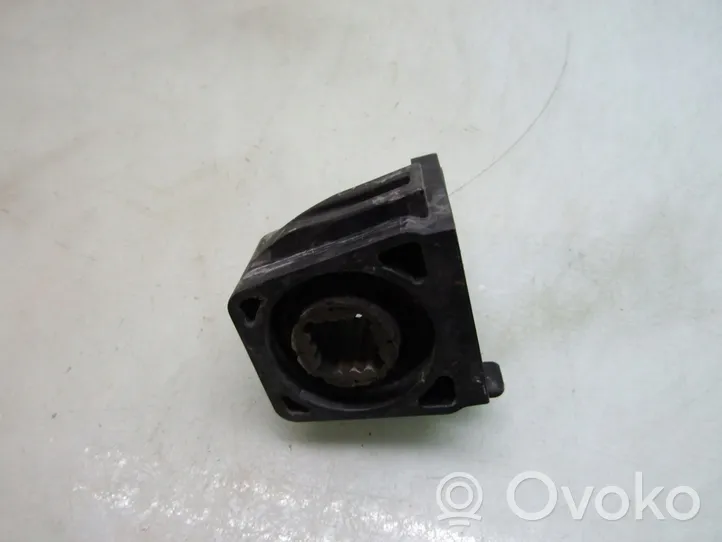 Mazda 3 Radiator mount bracket 