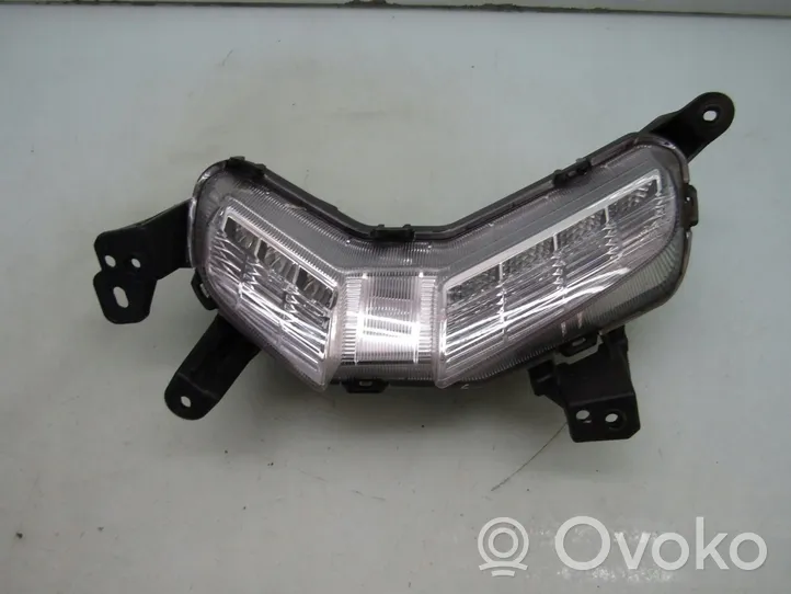 KIA Niro Phare de jour LED 92207Q4