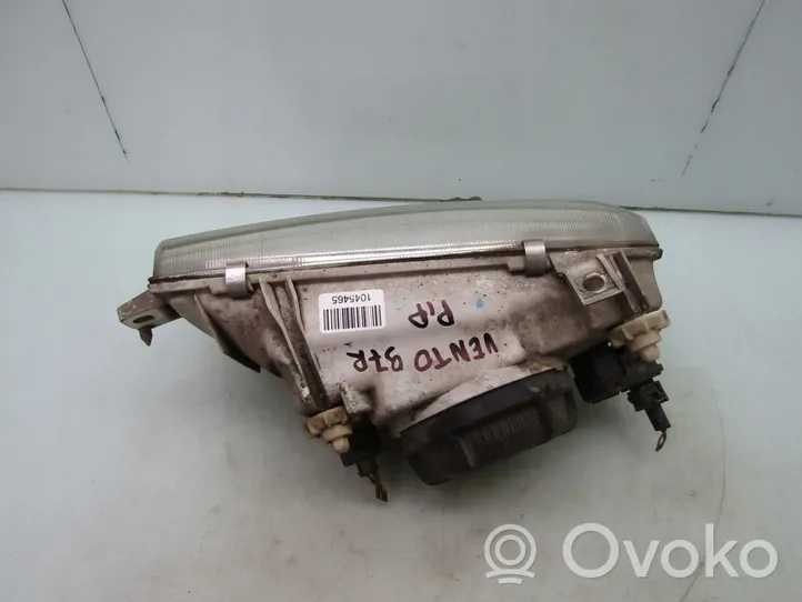 Volkswagen Vento Faro/fanale 