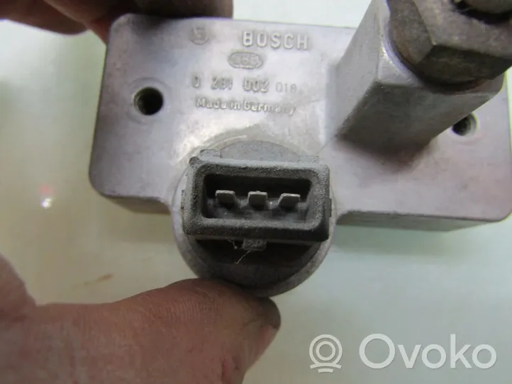 Audi 80 90 S2 B4 Sensor de la presión del aire 0281002018