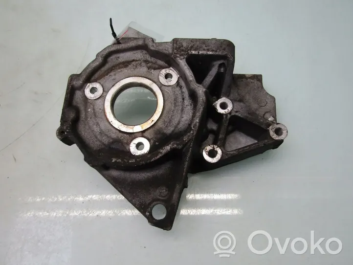 Renault Scenic I Support pompe injection à carburant 8200065848